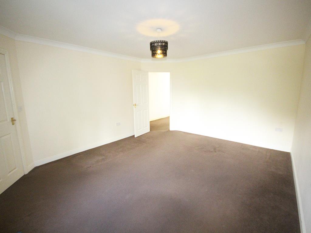 3 bedroom semi-detached house To Let in Barnoldswick - IMG_4602.jpg